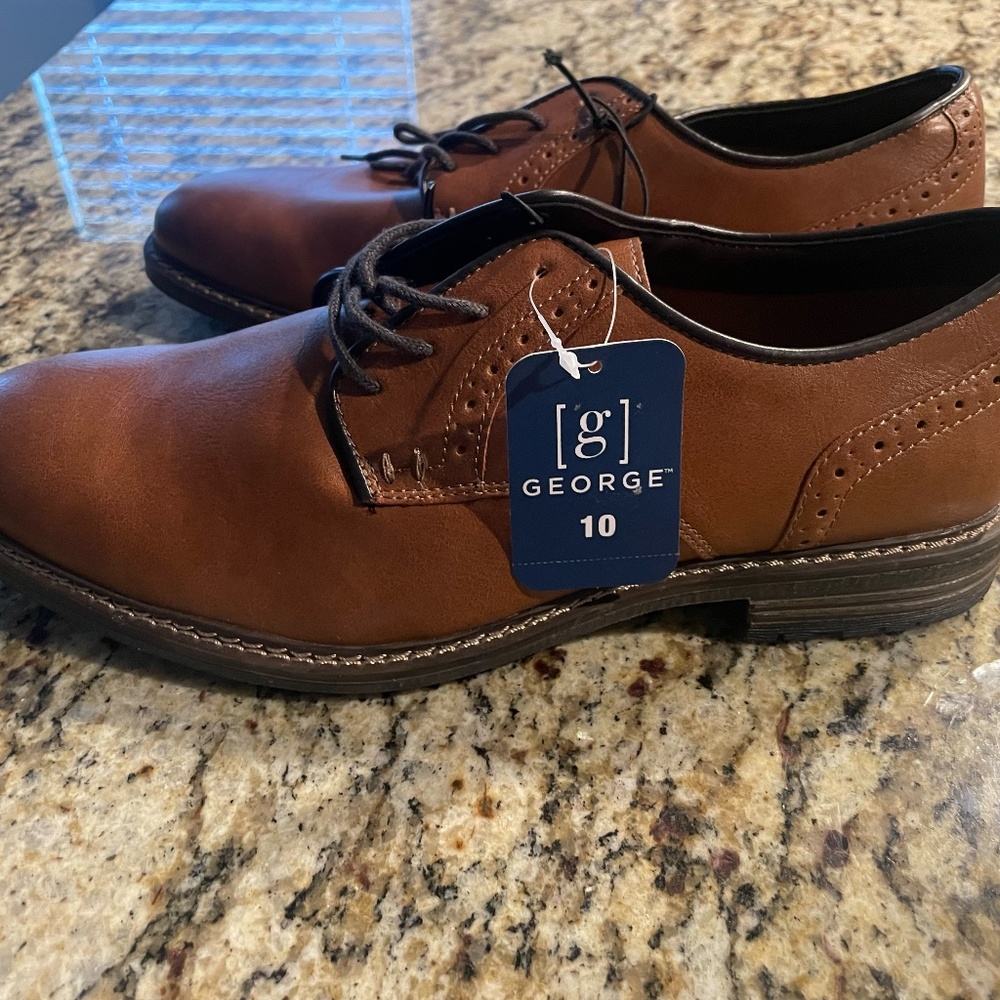 GEORGE™ MEN’S DRESS SHOE - Picture 2 of 3